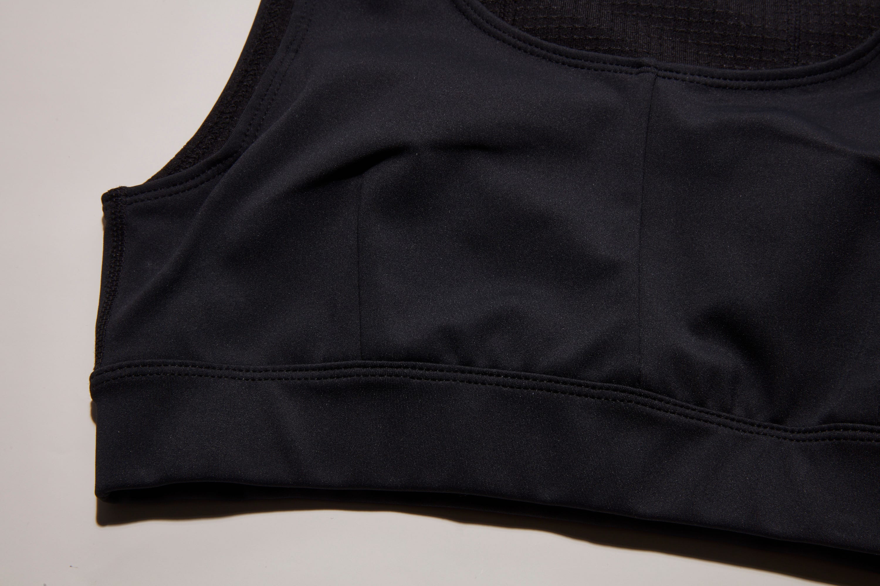 Oiselle Flyout Sports Bra