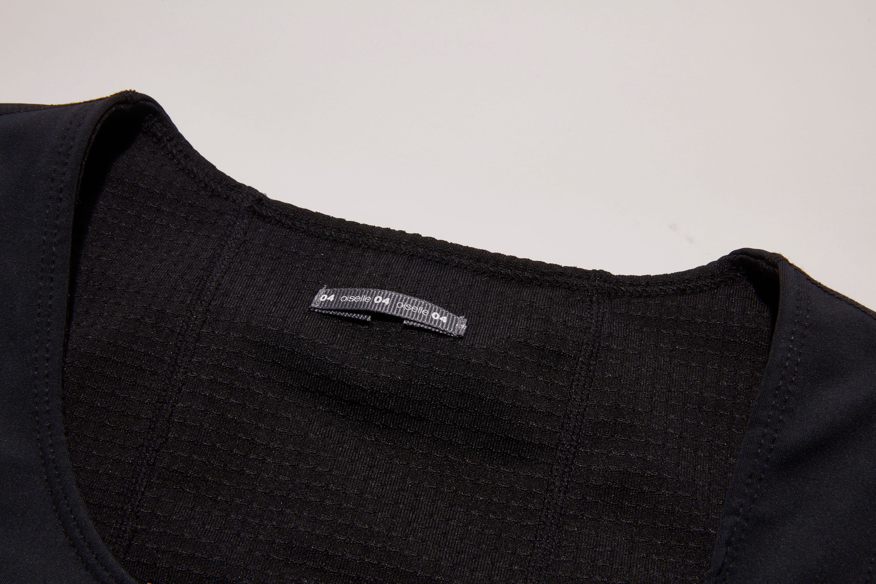 Oiselle Flyout Sports Bra