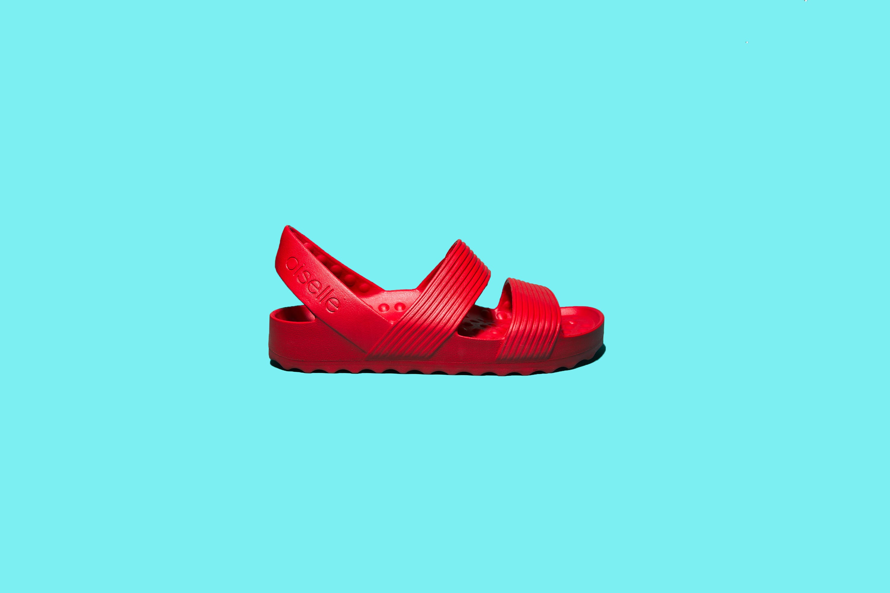 oiselle sport sandal