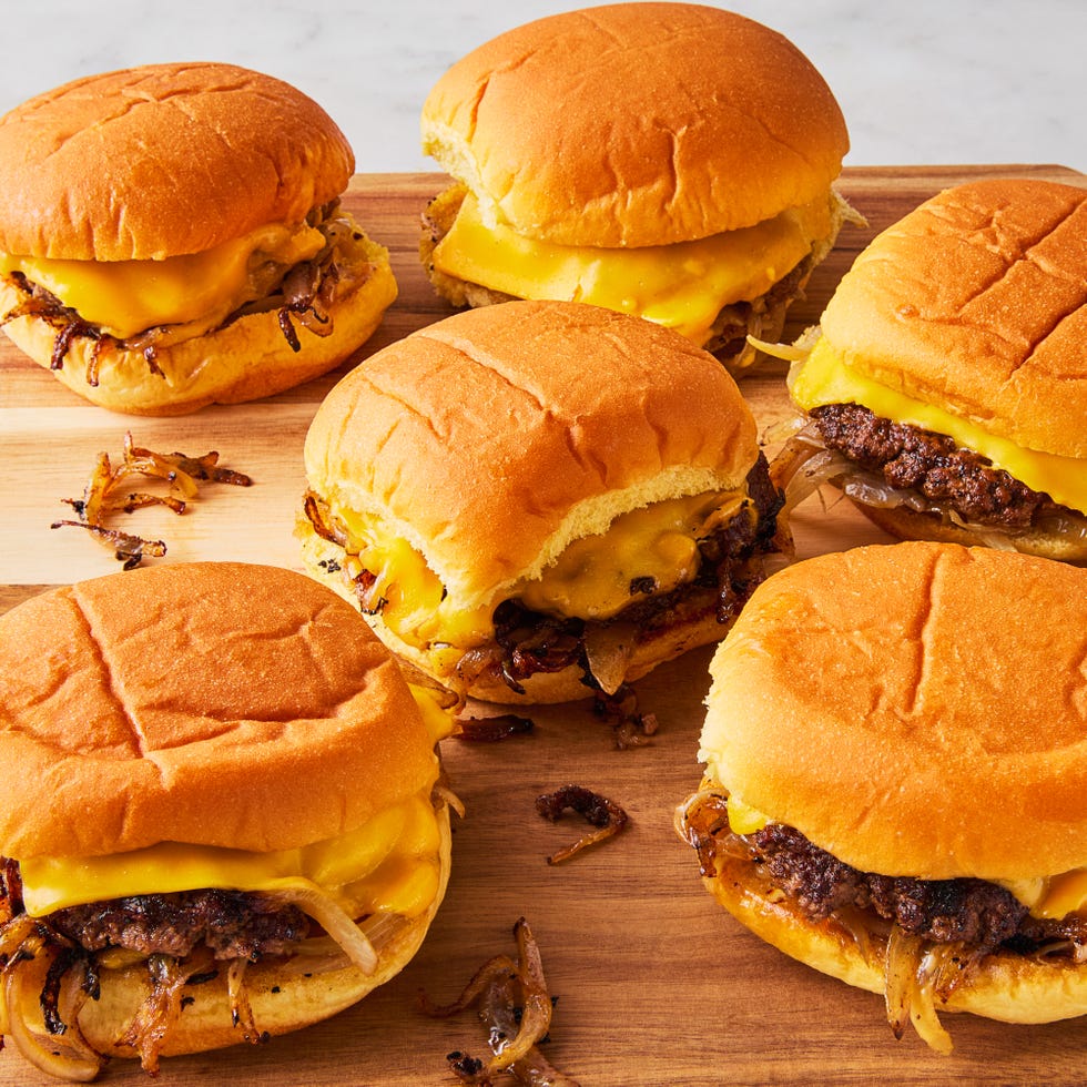 cheeseburger with fried onions