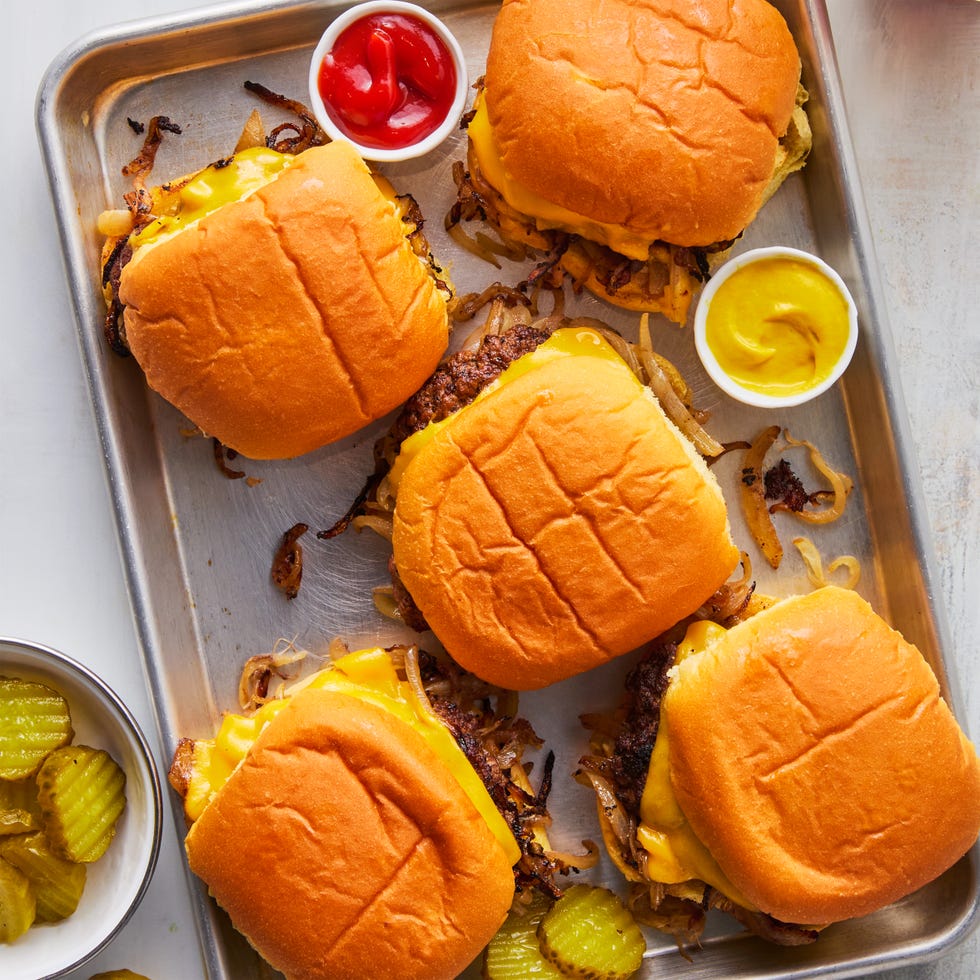 cheeseburger with fried onions