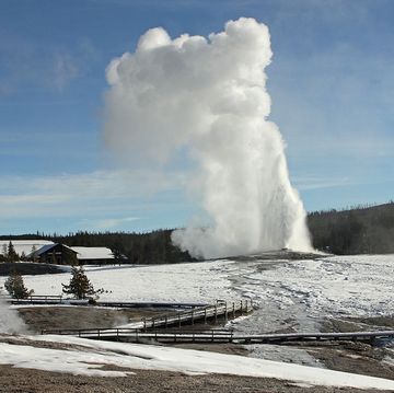 old faithful geyser