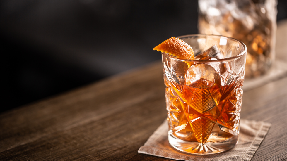 Tumbler alto: il bicchiere per cocktail e long drink