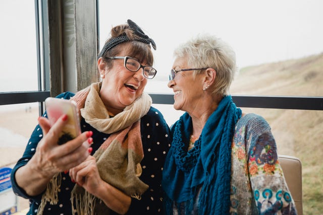 mobiles elderly
