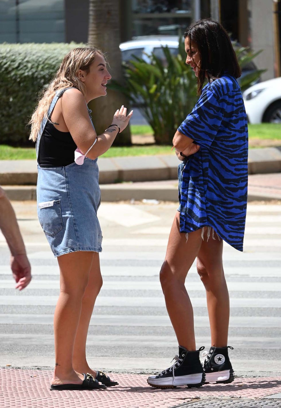 olga moreno y rocío flores hablando