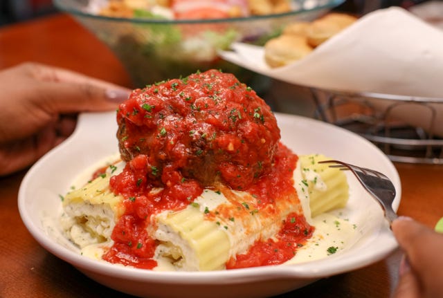 Dish, Food, Cuisine, Ingredient, Meatball, Produce, Recipe, Comfort food, Meat, Vegetarian food, 