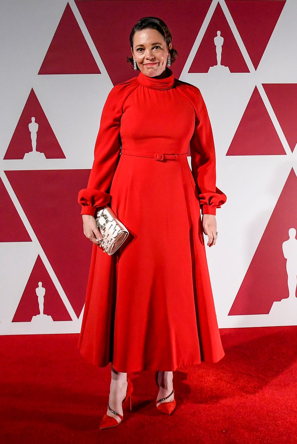 Olivia colman 2025 oscar dress