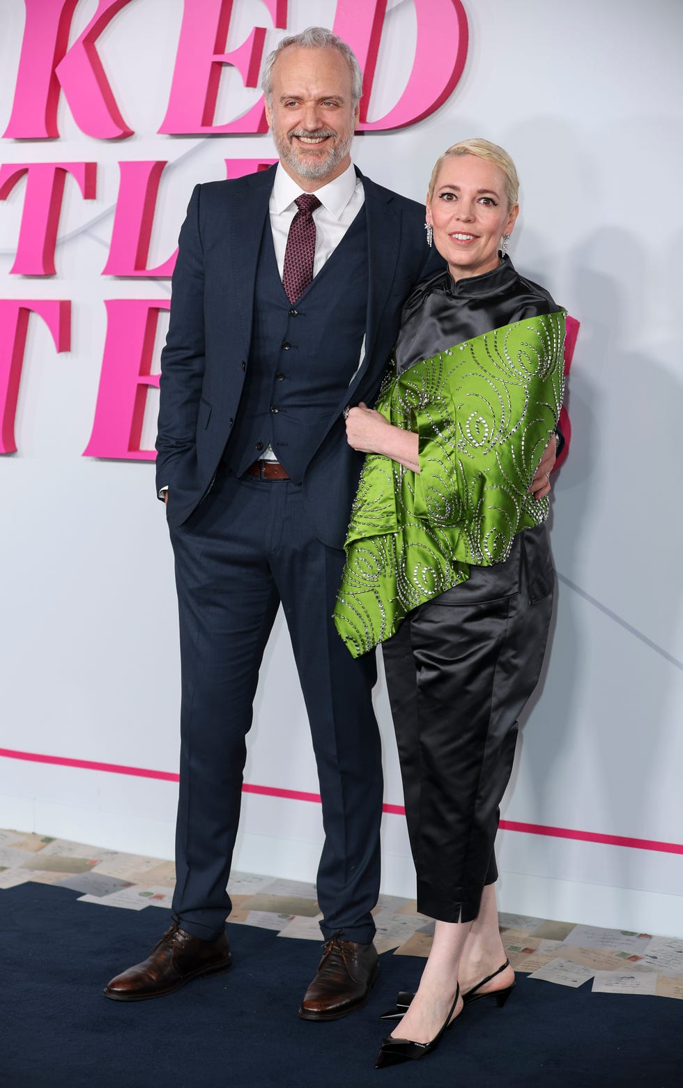 olivia colman jessie buckley blonde hair
