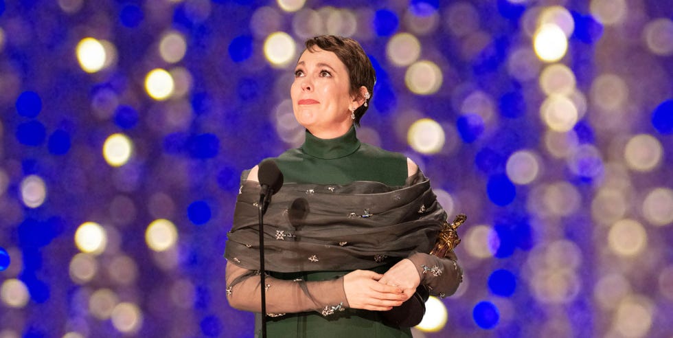 olivia colman accepts award for best actress, oscars 2019