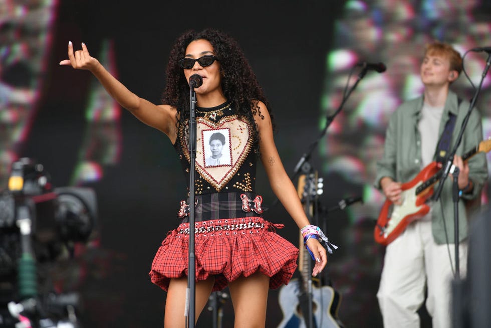 glastonbury, england june 28 olivia dean performs on the pyramid stage during day three of glastonbury festival 2024 at worthy farm, pilton on june 28, 2024 in glastonbury, england founded by michael eavis in 1970, glastonbury festival features around 3,000 performances across over 80 stages renowned for its vibrant atmosphere and iconic pyramid stage, the festival offers a diverse lineup of music and arts, embodying a spirit of community, creativity, and environmental consciousness photo by jim dysonredferns