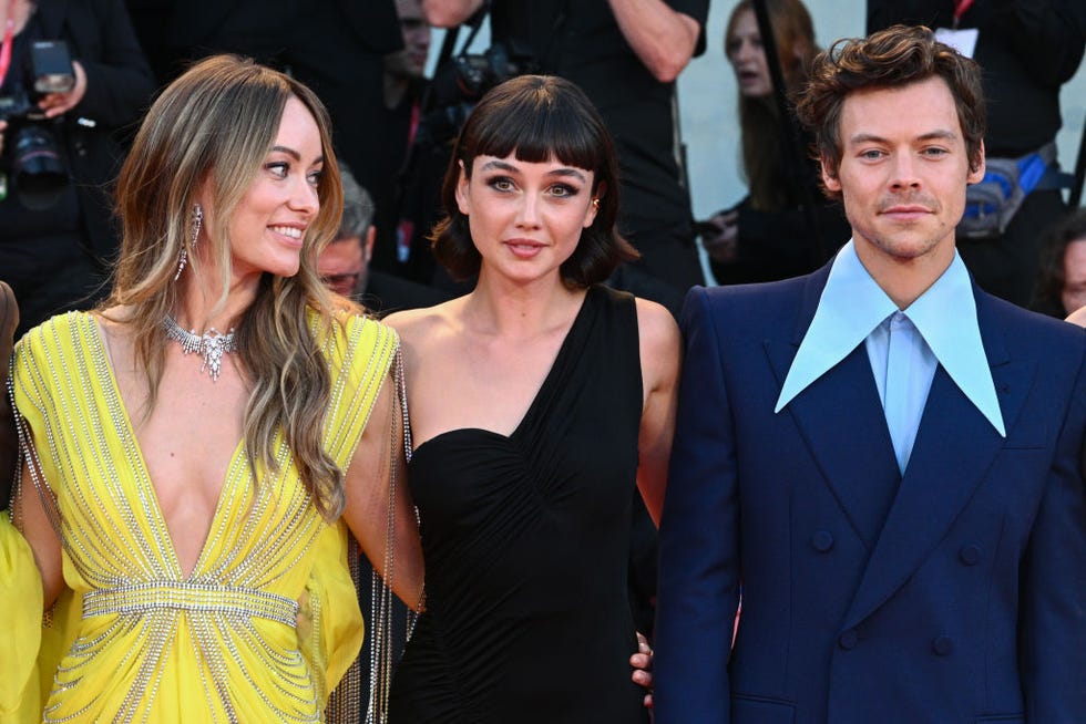 "don't worry darling" red carpet 79th venice international film festival