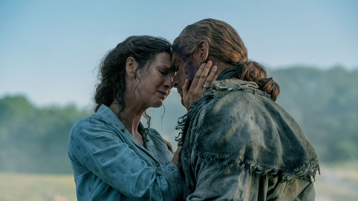 preview for Outlander Season 7 - Claire and Jamie