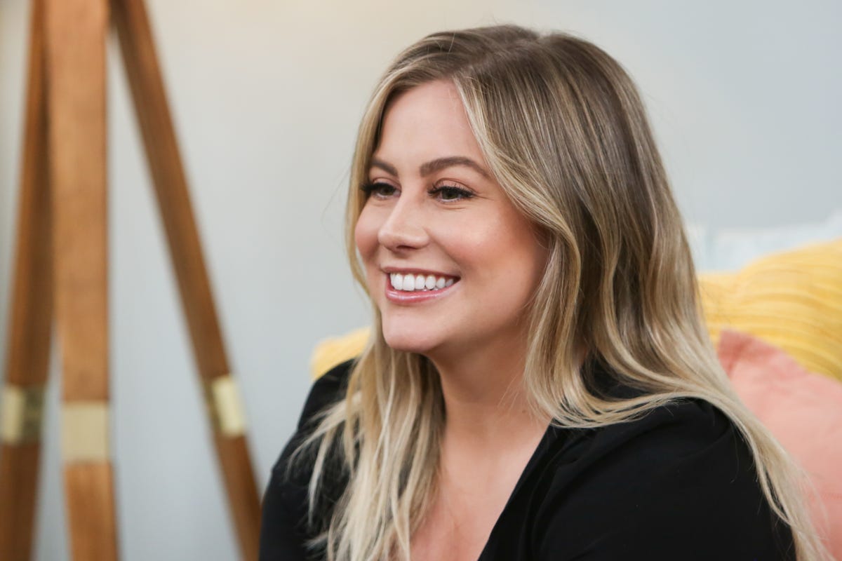 Shawn Johnson East Reveals Her Exact Skincare Routine At 28 2803