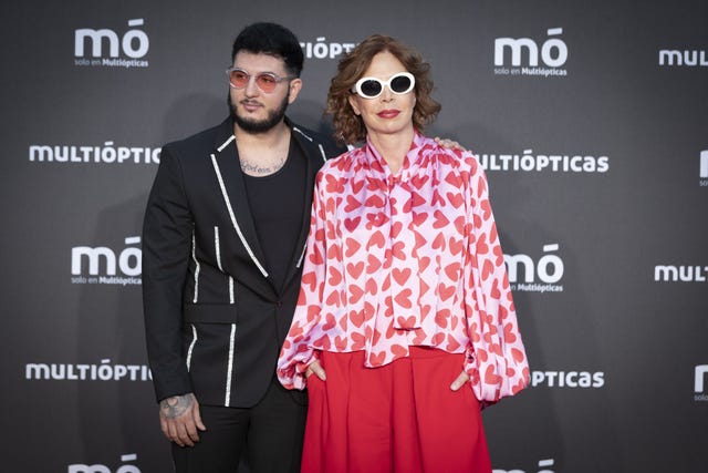 omar montes y Ágatha ruiz de la prada