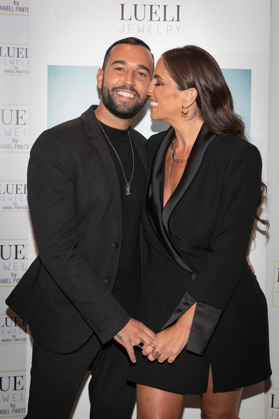 omar sánchez y anabel pantoja juntos en una foto de archivo antes de su ruptura