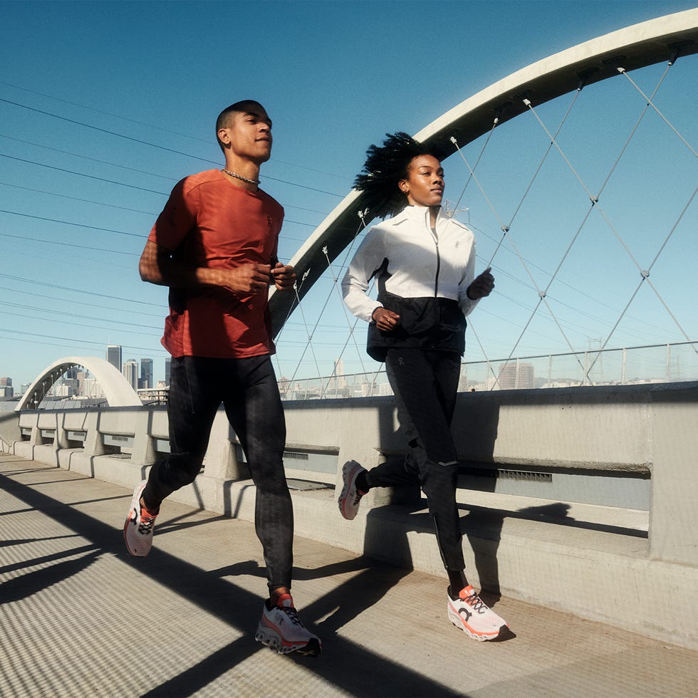 las zapatillas de running on cloudmonster 2