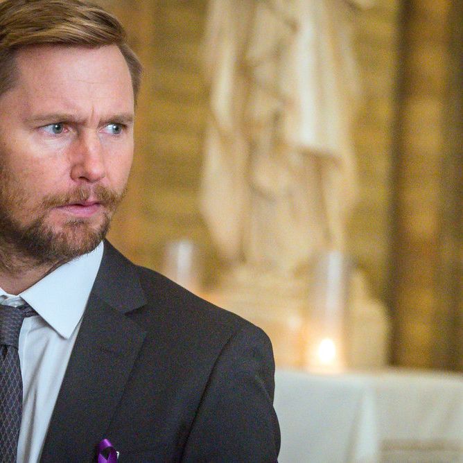 What Happened to Roman on Chicago P.D.? - Why Did Brian Geraghty Leave ...