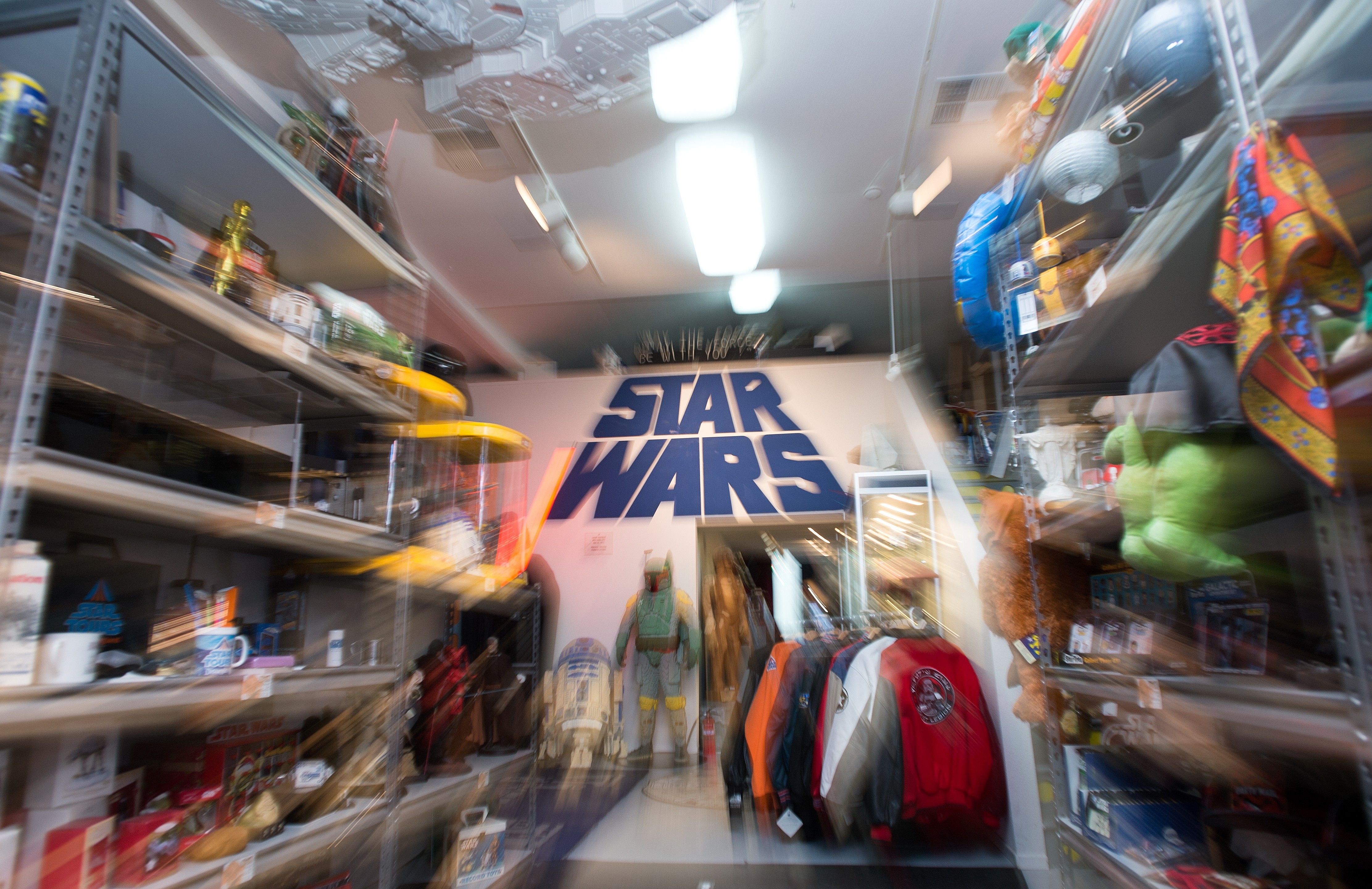 Star Wars actor to open Warrington's new collectible store