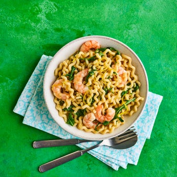 garlic butter prawn pasta