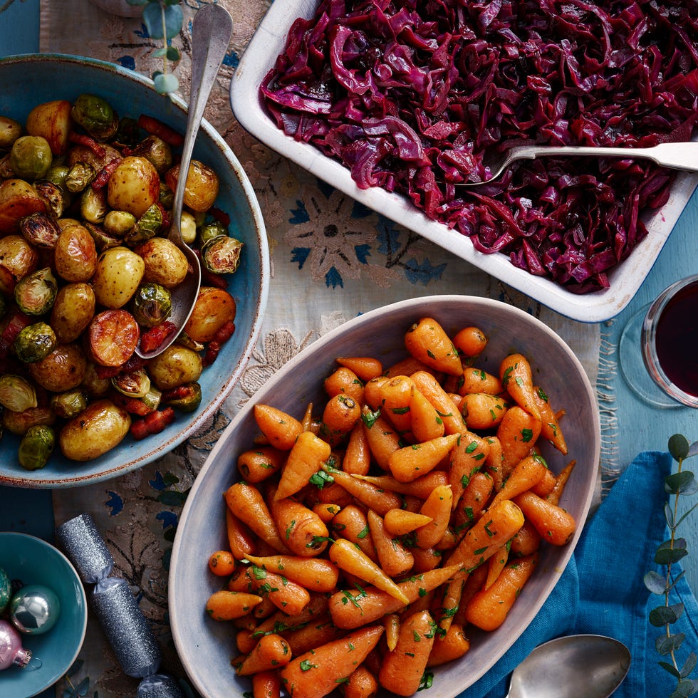 one pan roast potatoes, sprouts and bacon