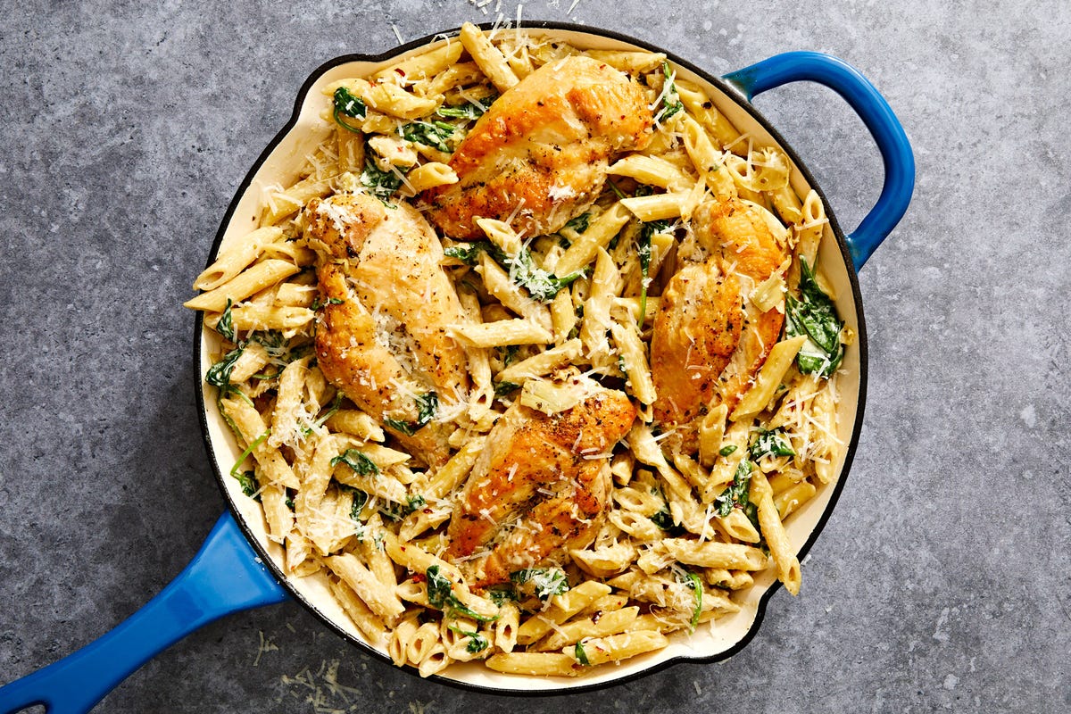 Best One-Pot Creamy Spinach Artichoke Chicken Pasta Recipe