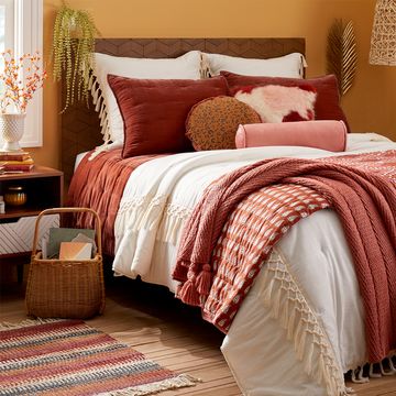 Bed, Bed sheet, Bedding, Furniture, Bedroom, Room, Duvet cover, Pillow, Orange, Bed frame, 