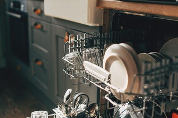 what not to put in dishwasher