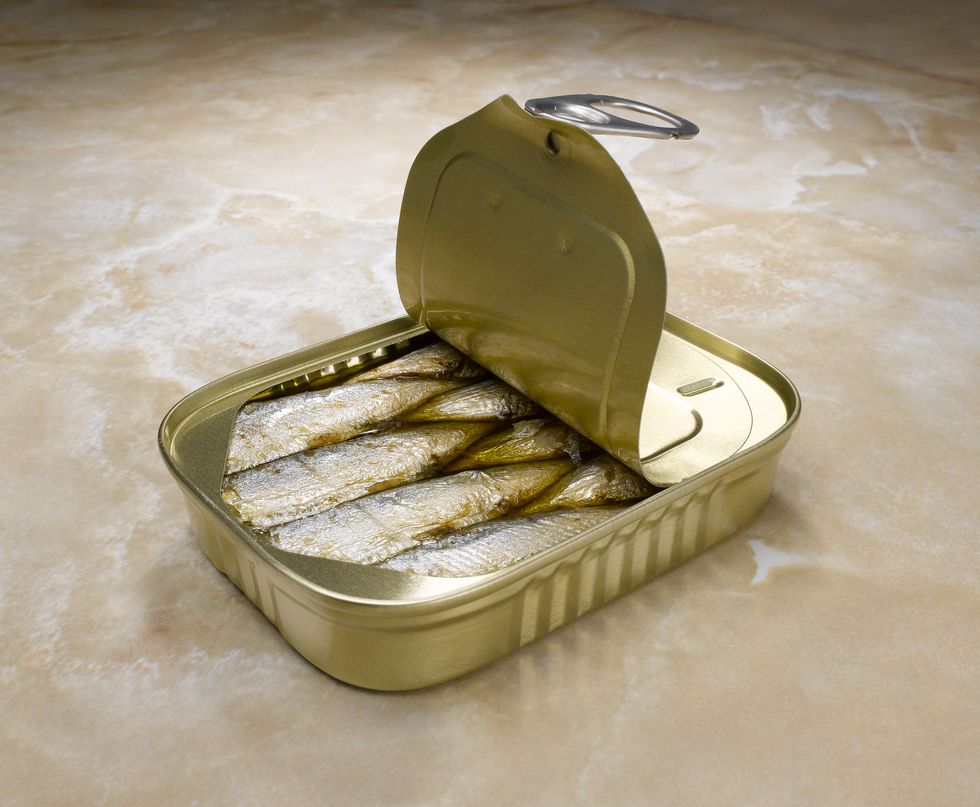 lata de sardinas en aceite