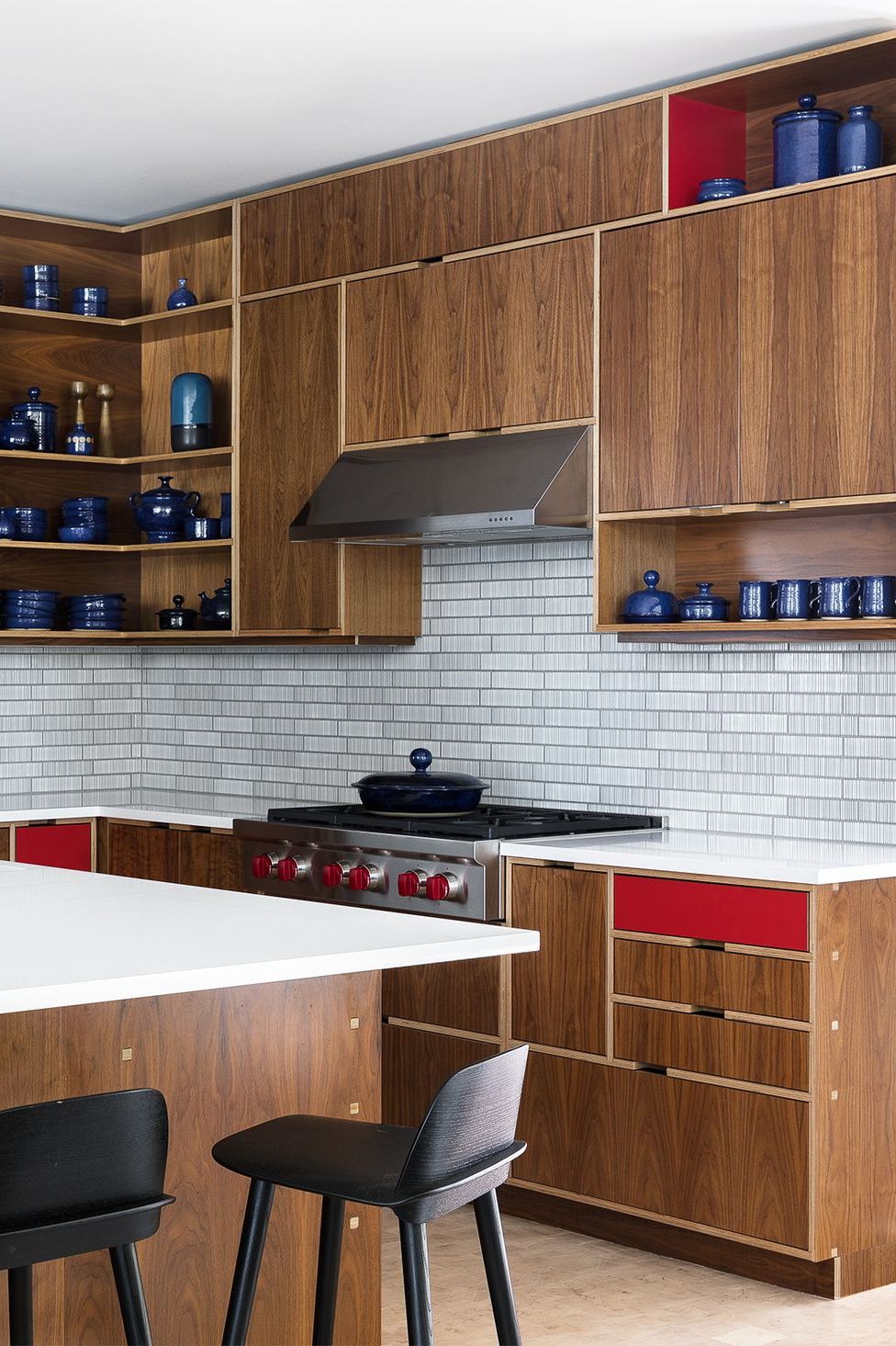 Is Open Shelving for Your Kitchen?