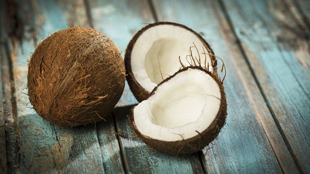 15 Beneficios del Aceite de Coco para El cuerpo y la Salud  Beneficios del  aceite de coco, Frutas y verduras beneficios, Beneficios de alimentos