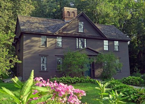 louisa may alcott's orchard house, located in concord, massachusetts