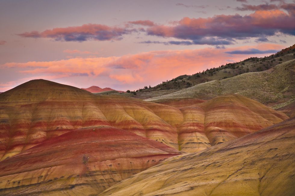 USA, Oregon, Mitchell, Painted Hills during sunset