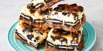 oreo cheesecake bars drizzled with caramel