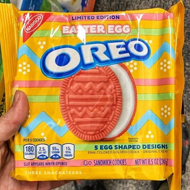Snack, Oreo, Food, Cookies and crackers, Cookie, Finger food, Baked goods, Ritz cracker, Sandwich Cookies, Cuisine, 