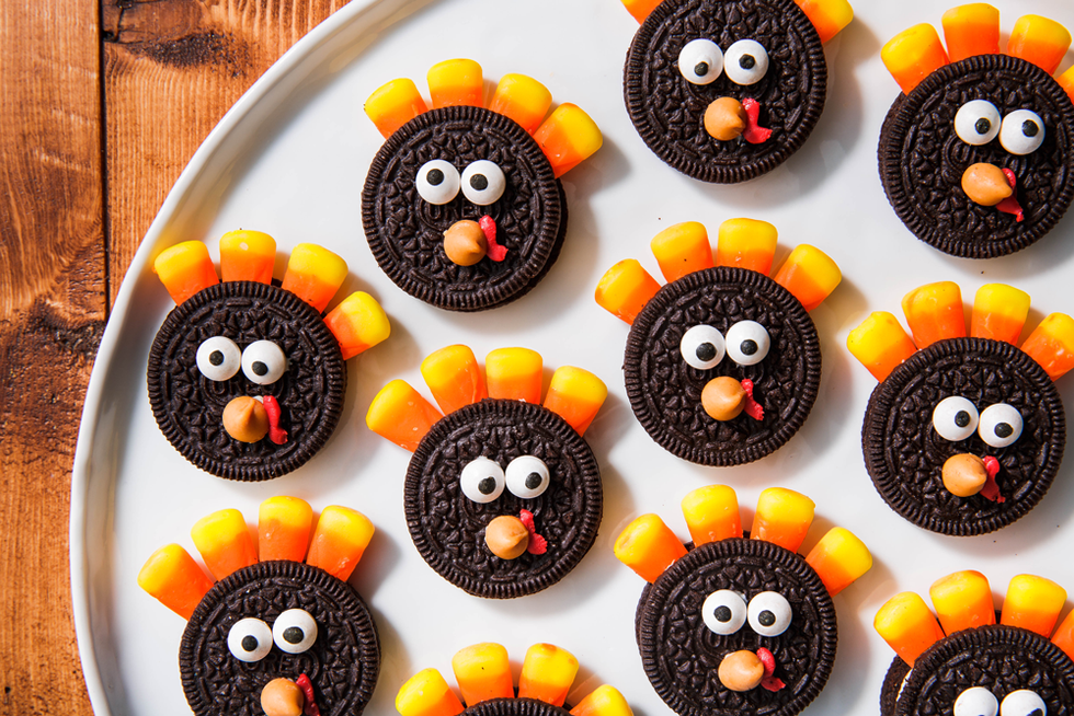 Easy Oreo Turkey Cookies - CakeWhiz