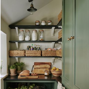 organised kitchen country style