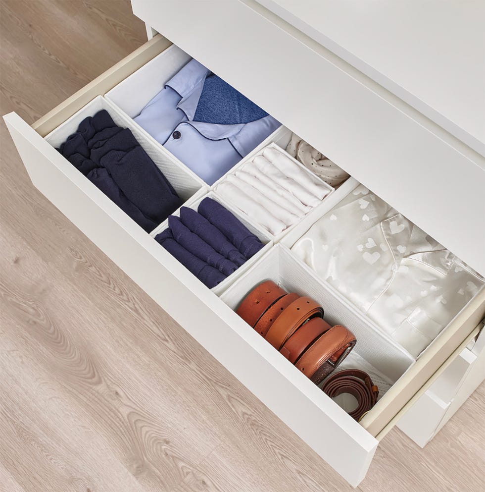 marie kondo utiliza estos organizadores de ikea para ordenar su armario