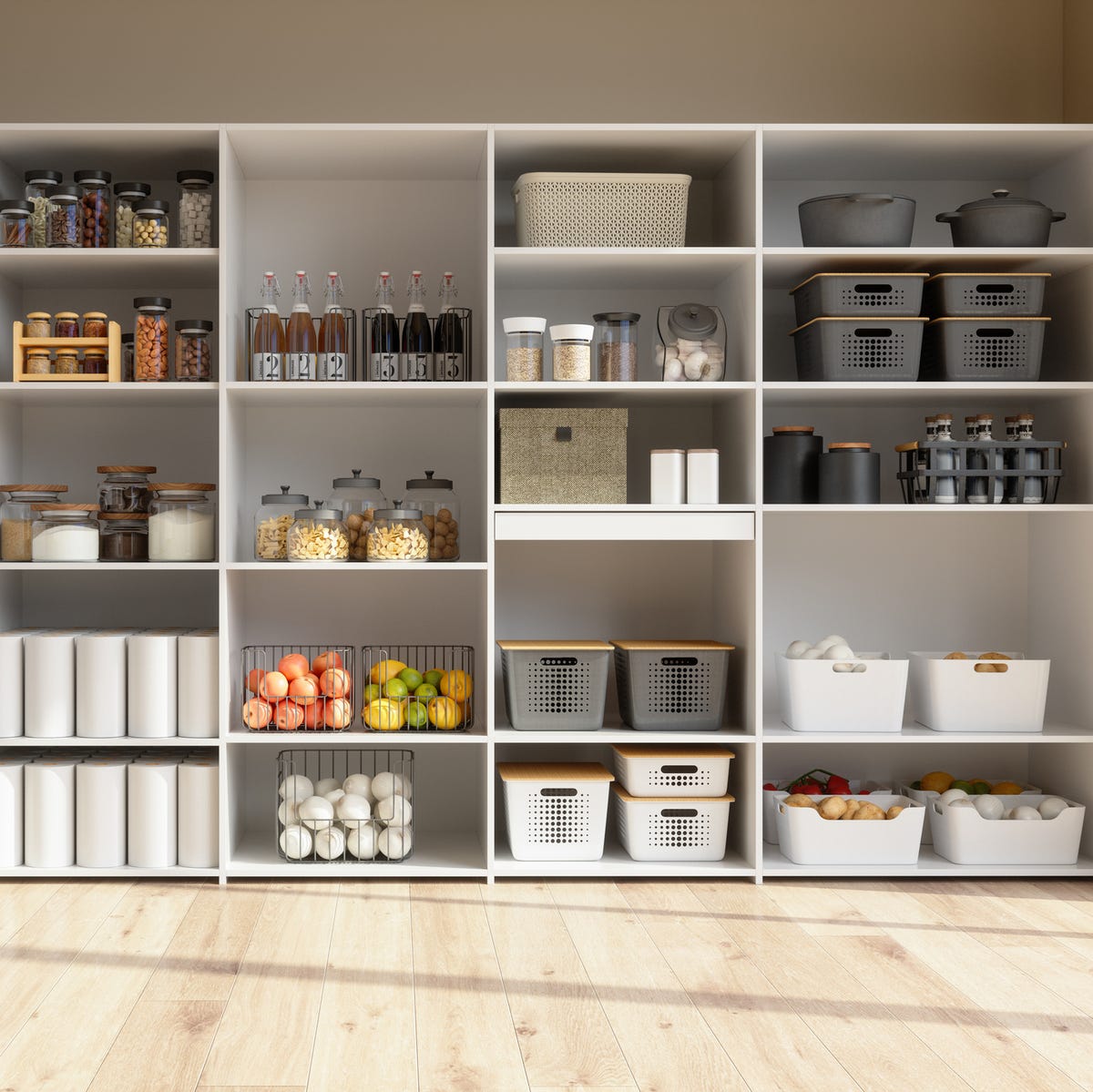 Storage Room Success: 7 Pro Tips to Organize Your Space!