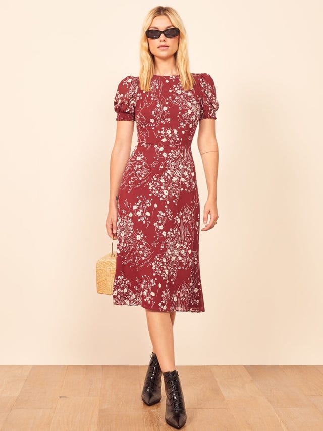 Clothing, Dress, Fashion model, Eyewear, Shoulder, Day dress, Footwear, Fashion, Pink, Neck, 