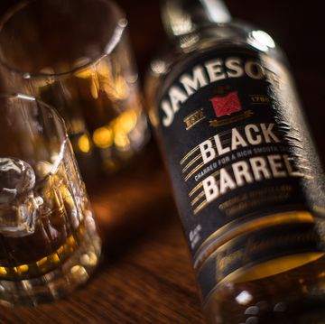 jameson black barrel irish whiskey