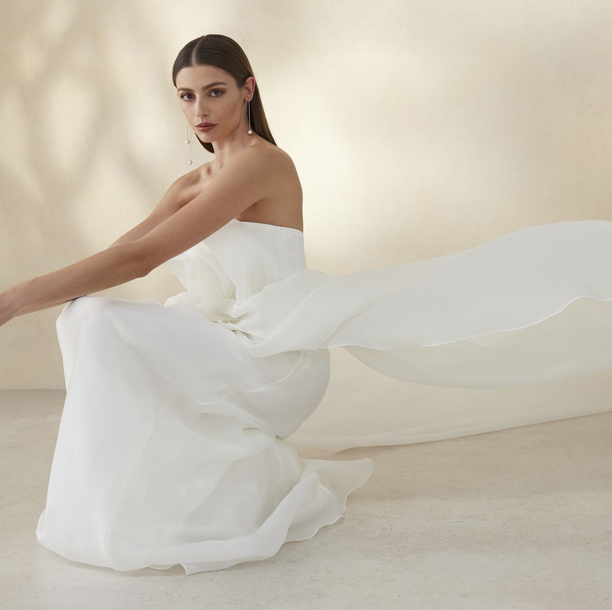 forces of nature, la nueva colección cápsula de pronovias tiene un vestido para cada novia