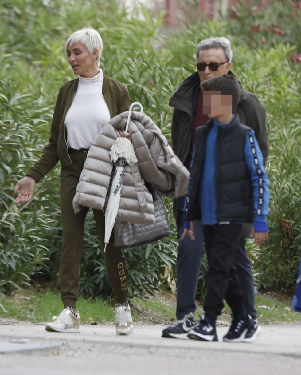 la pareja acompañó a su hijo a las pruebas de fútbol del atlético de madrid