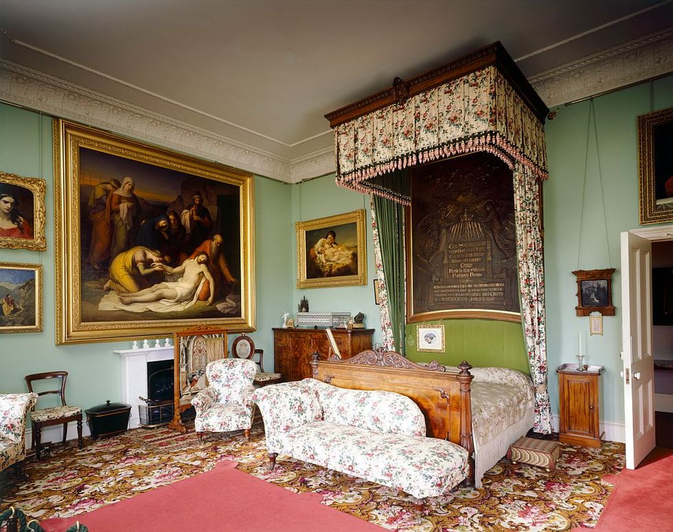 Queen Victoria's Bedroom, Osborne House, c1990-2010
