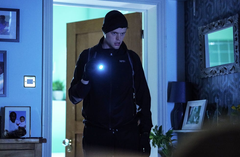 oscar, eastenders