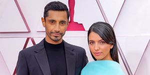 oscars 2021 watch riz ahmed fixing his wife's hair on the red carpet