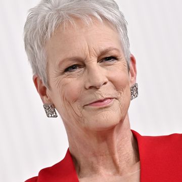 jamie lee curtis attends the 29th annual screen actors guild awards at fairmont century plaza on february 26, 2023 in los angeles, california