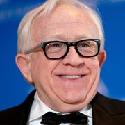 'call me kat' actor and 'will and grace' cast member leslie jordan left out of 2023 oscars "in memoriam" tribute
