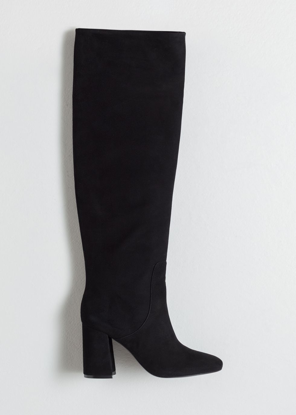 Footwear, Boot, Shoe, Knee-high boot, Riding boot, Leather, Leg, High heels, Suede, 