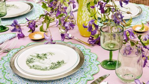 preview for How to Mix China for a Gorgeous Table Setting
