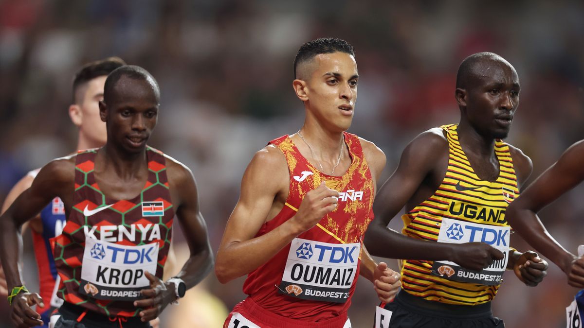 preview for Ouassim Oumaiz, campeón de España de 5.000m en Torrent 2023